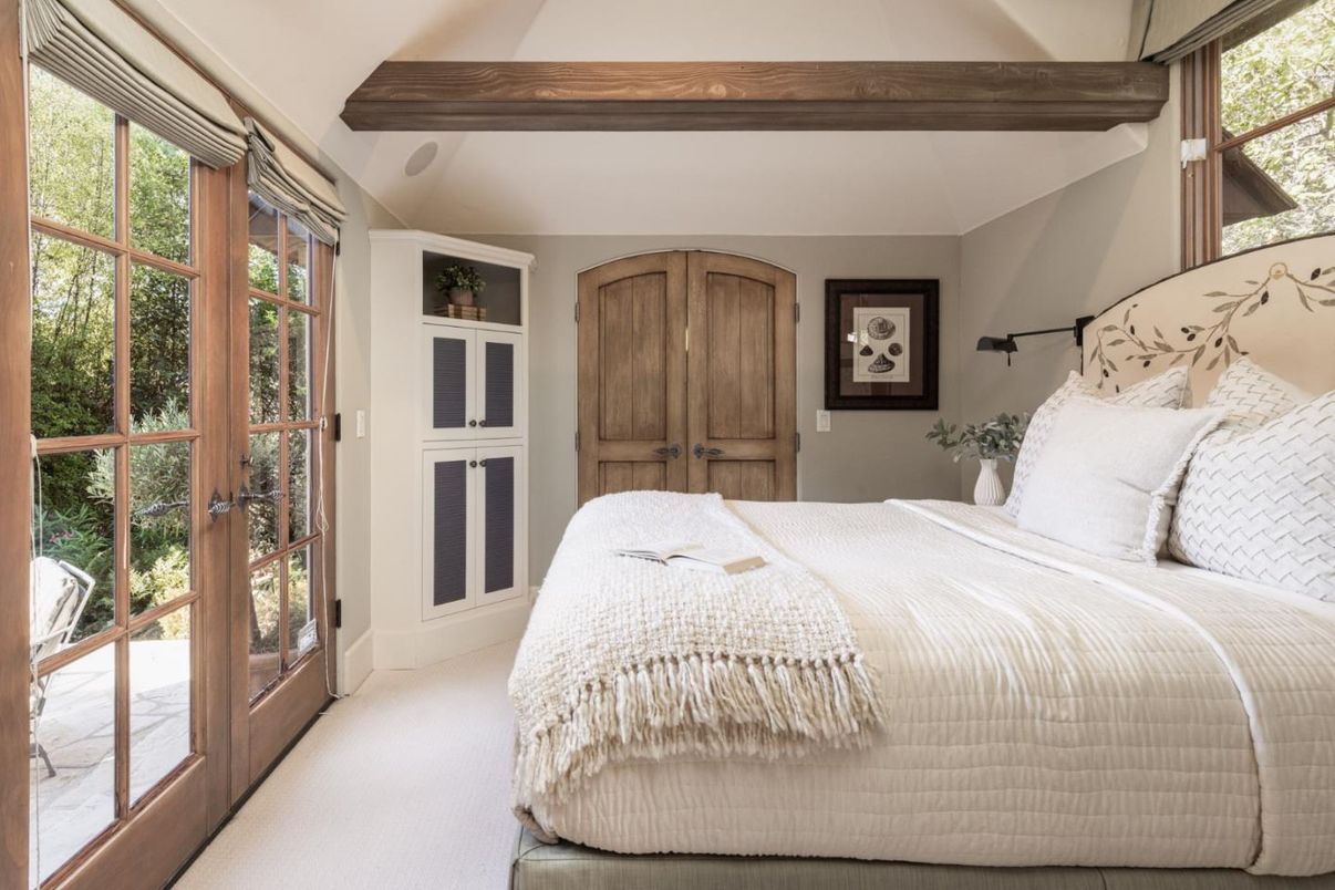 Bedroom, Interior, Wooden Beams