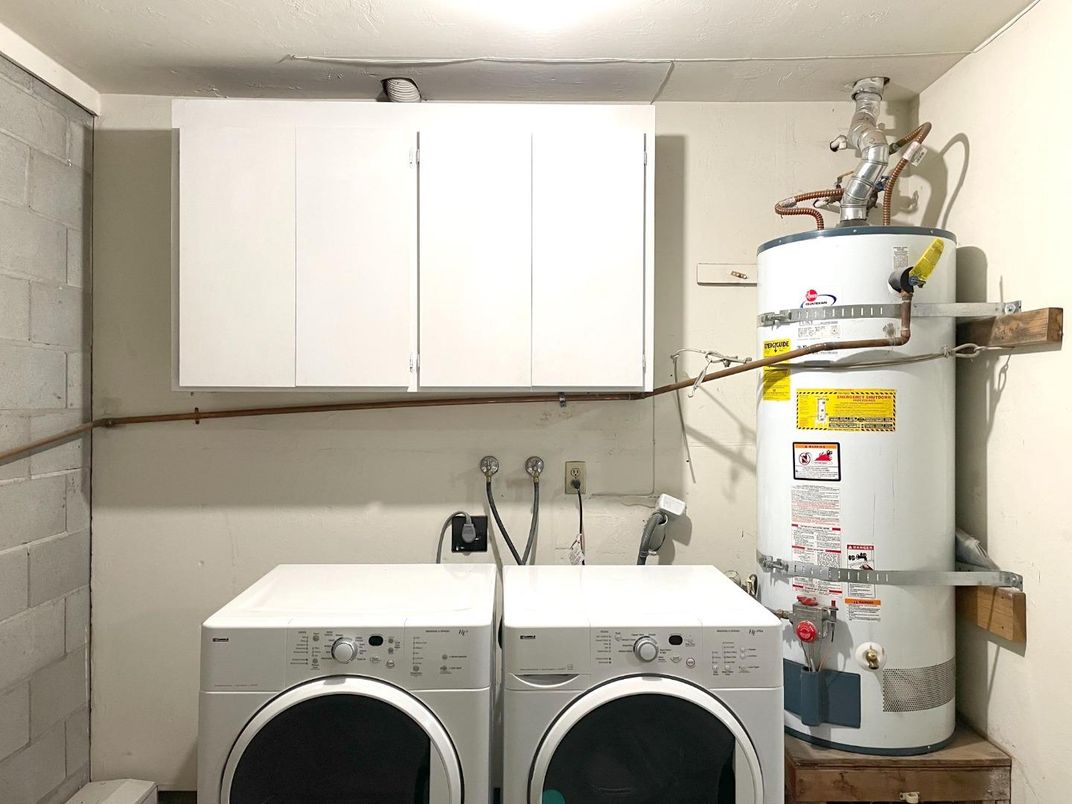 Interior, Washer