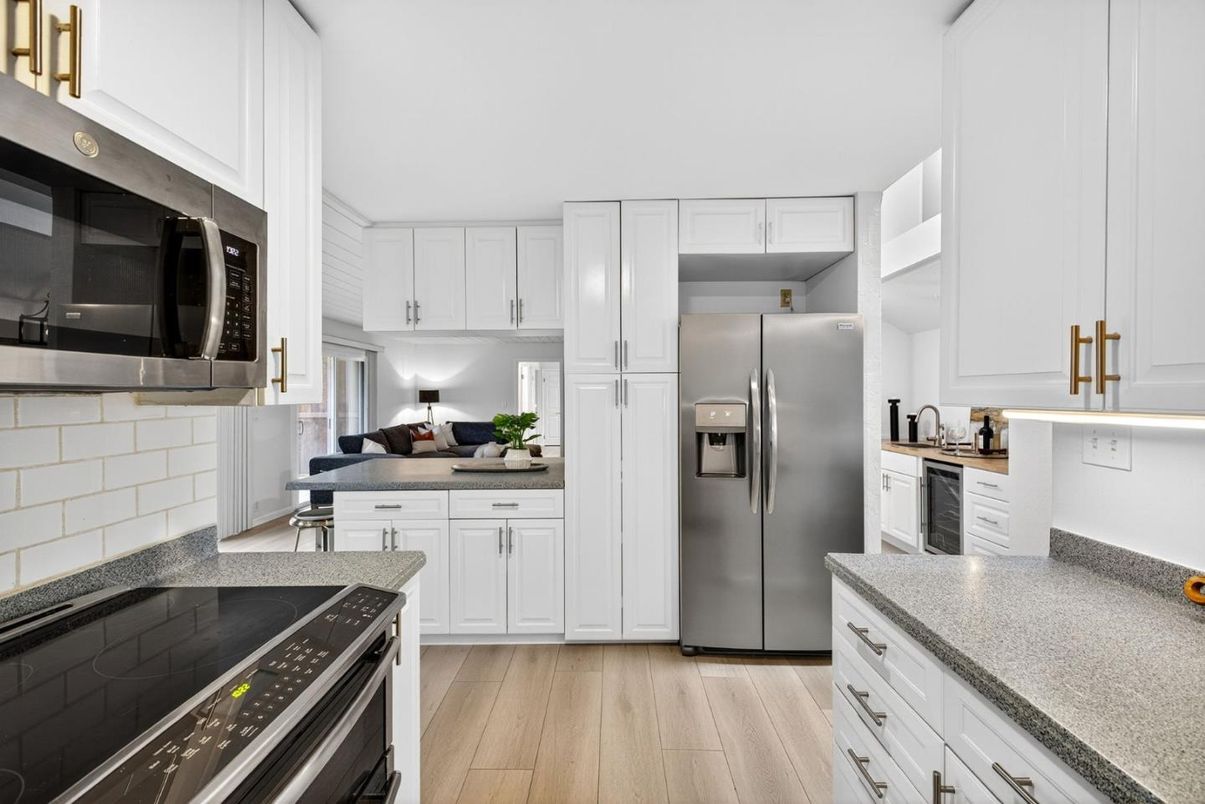 Interior, Kitchen, Stainless Steel Appliances, Wood Texture Flooring