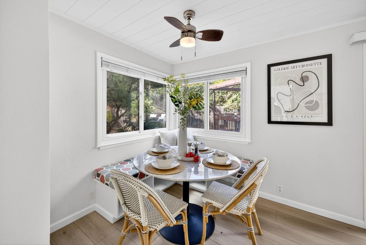 Dining room, Interior, Wood Texture Flooring