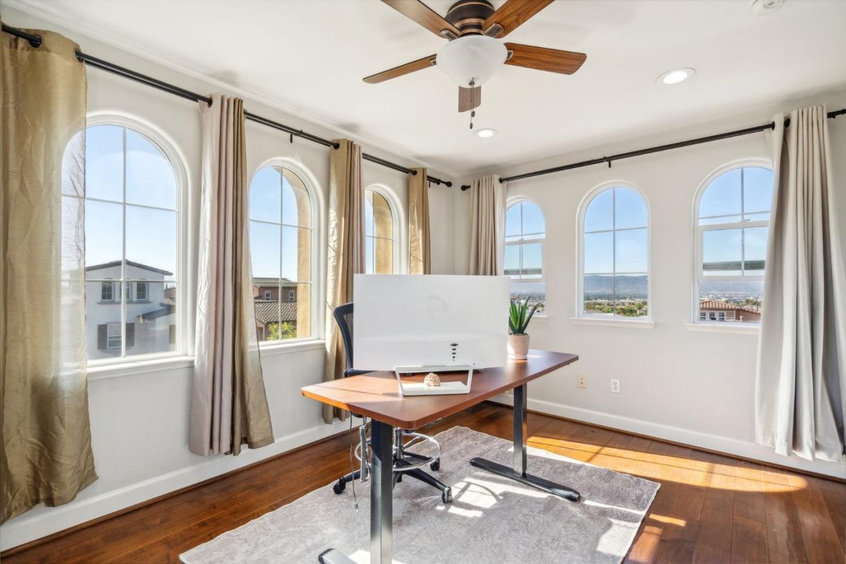 Home Office, Interior, Recessed Lighting, Wood Texture Flooring