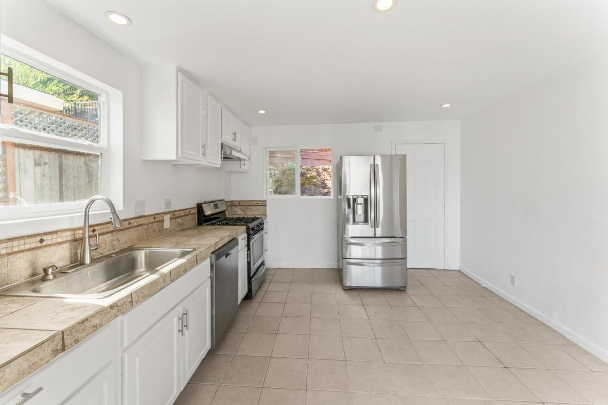 Interior, Kitchen, Recessed Lighting