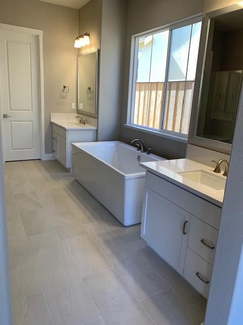 Bathroom, Dual Sink Vanities, Free Standing Baths, Interior