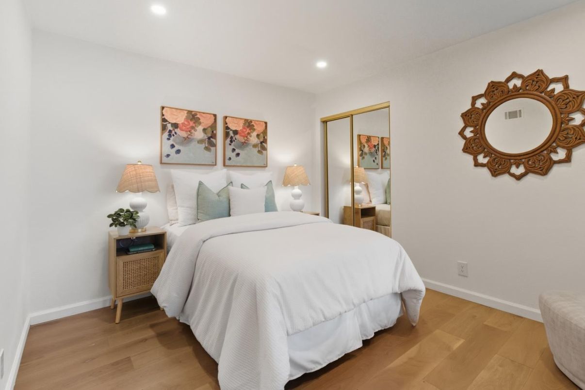 Bedroom, Interior, Recessed Lighting, Wood Texture Flooring