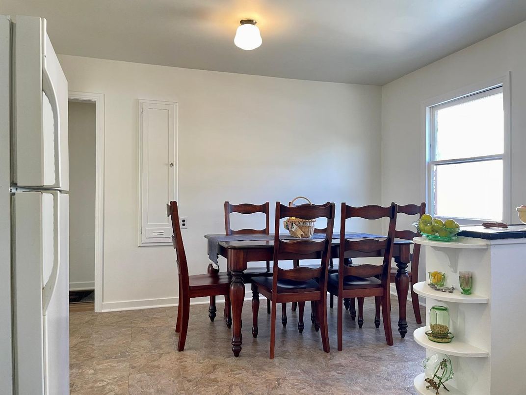 Dining room, Interior