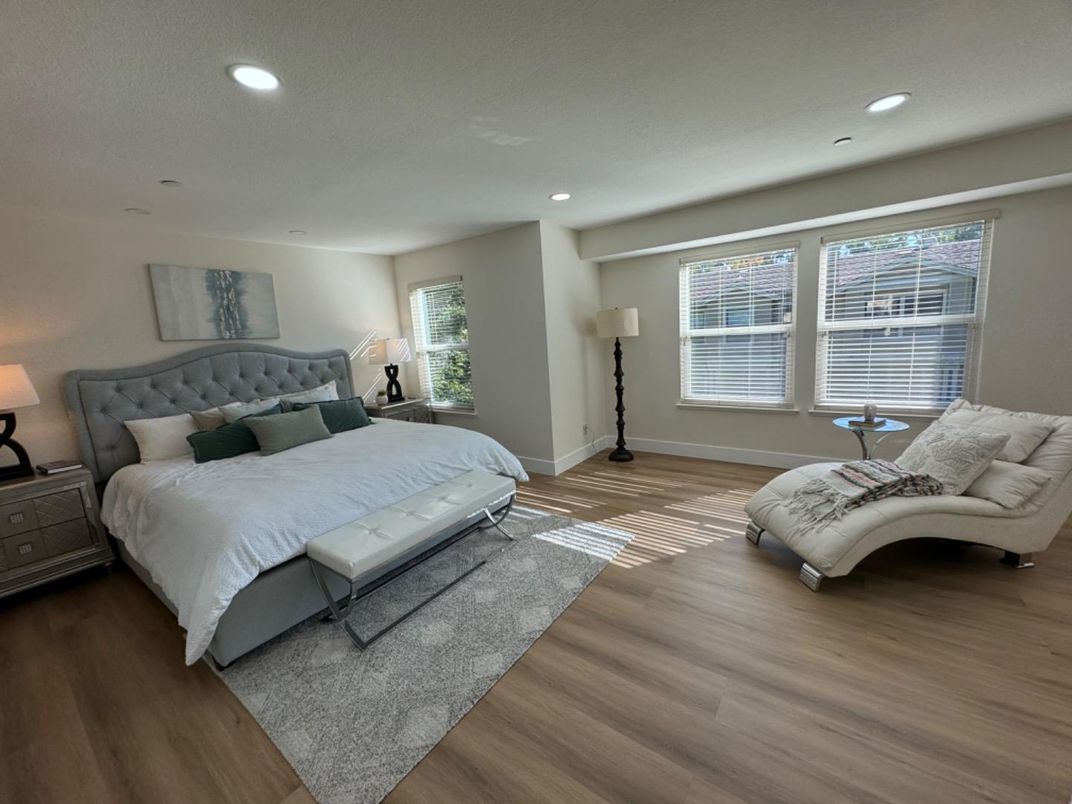 Bedroom, Interior, Recessed Lighting, Wood Texture Flooring