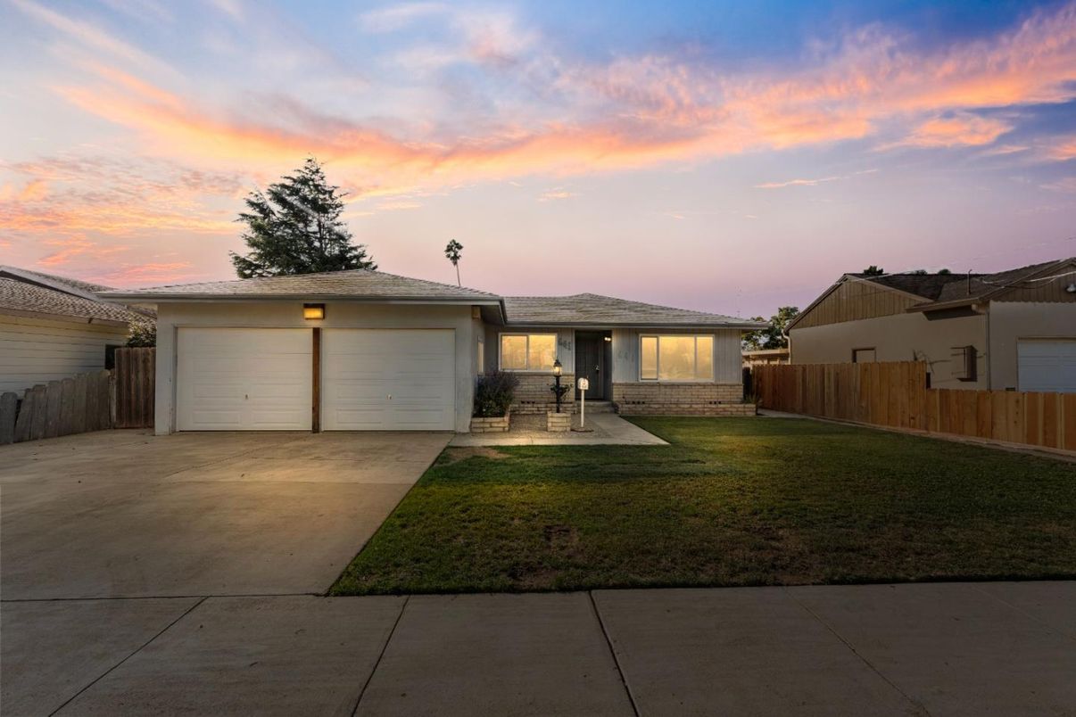 Attached, Backyard, Exterior, Facade, Ranch