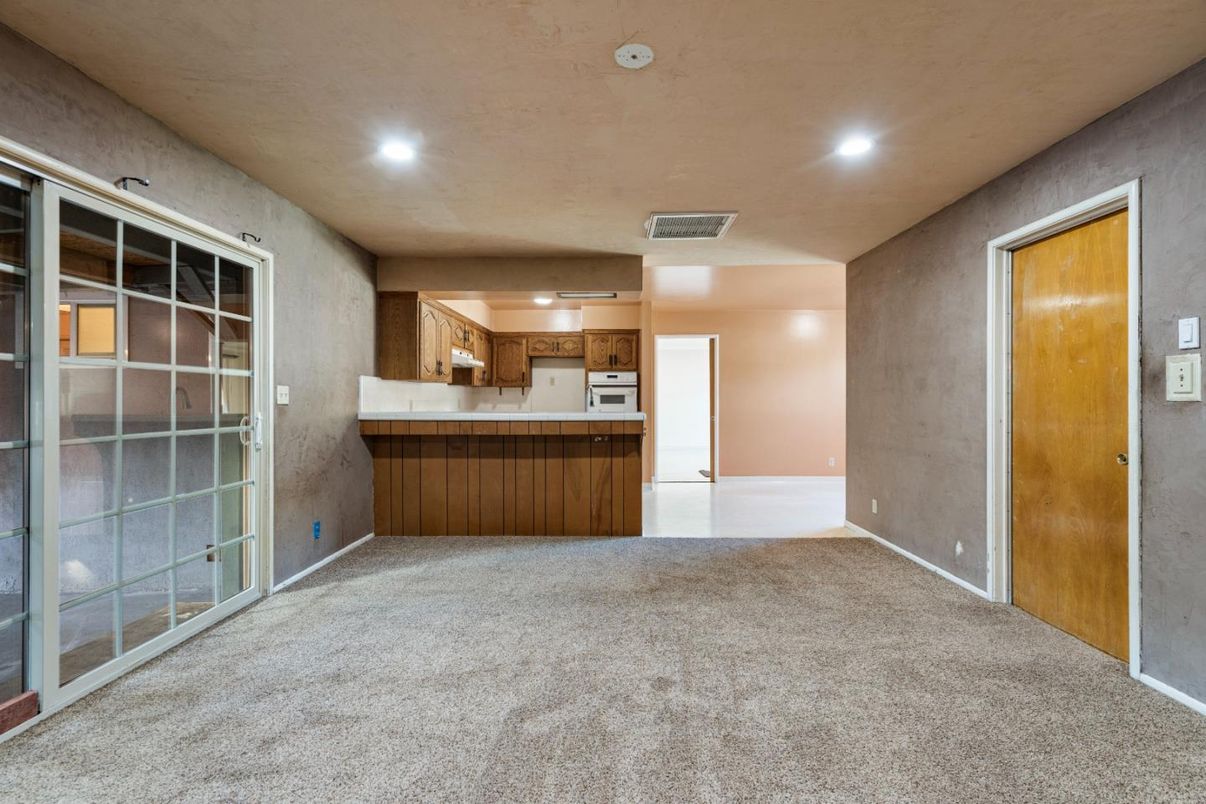 Empty room, Interior, Kitchen, Recessed Lighting