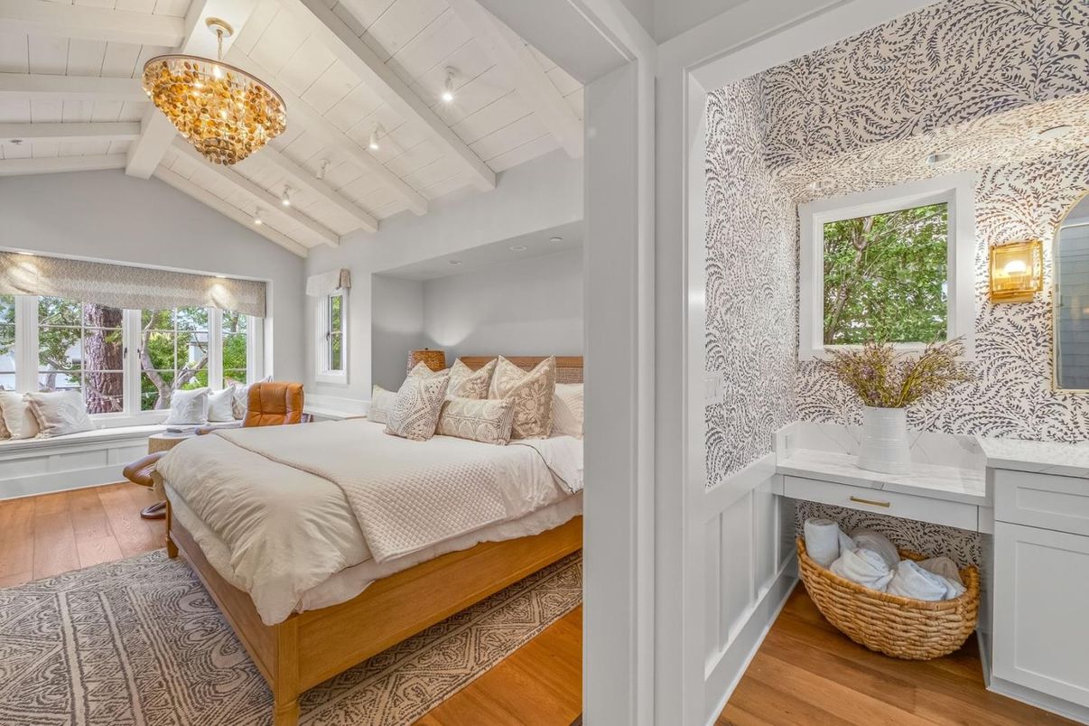 Bedroom, Chandelier, Interior, Recessed Lighting, Wood Texture Flooring