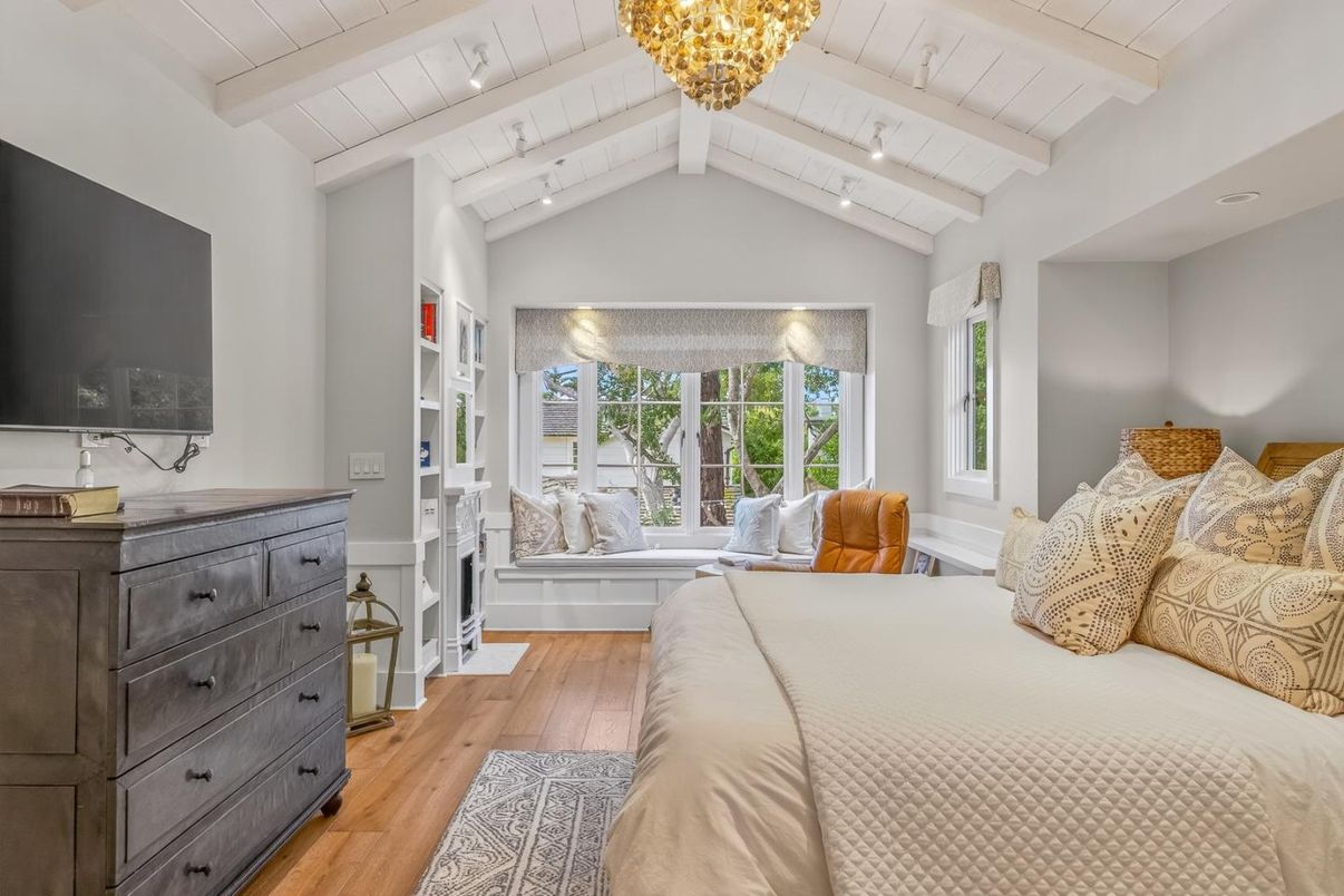 Bedroom, Chandelier, Interior, Wood Texture Flooring