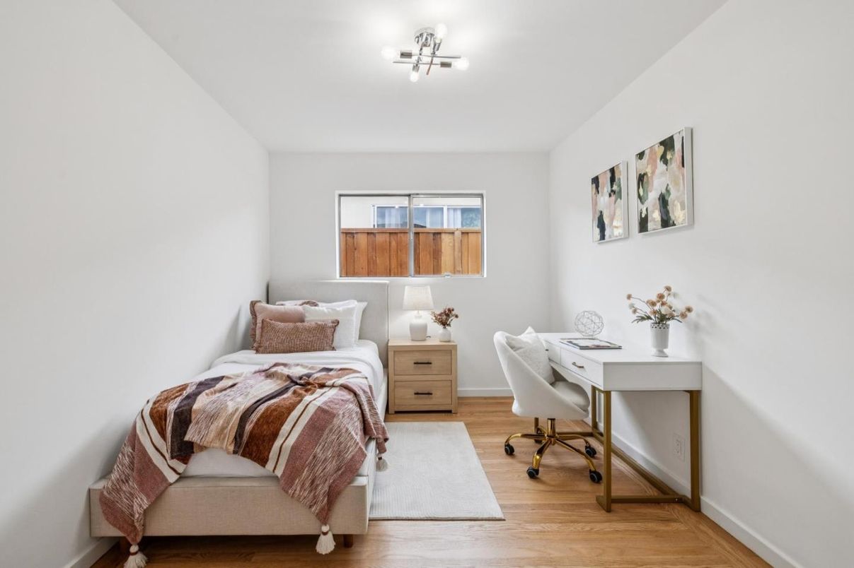 Bedroom, Home Office, Interior, Wood Texture Flooring