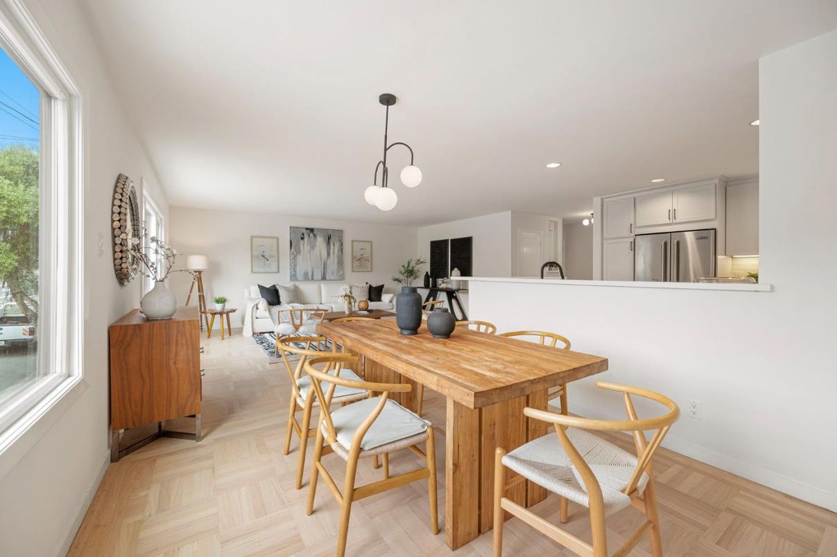 Dining room, Interior, Kitchen, Pendant Lights, Recessed Lighting, Stainless Steel Appliances, Wood Texture Flooring