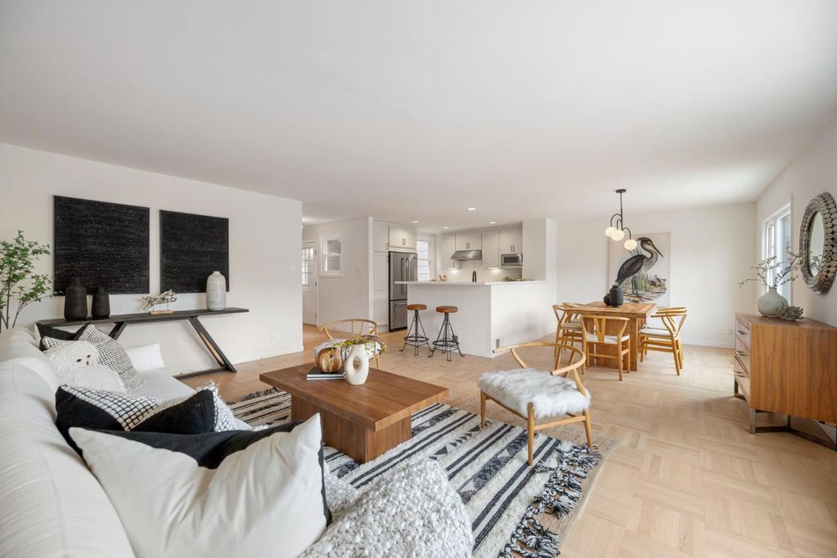 Dining room, Interior, Kitchen, Living room, Pendant Lights, Recessed Lighting, Wood Texture Flooring