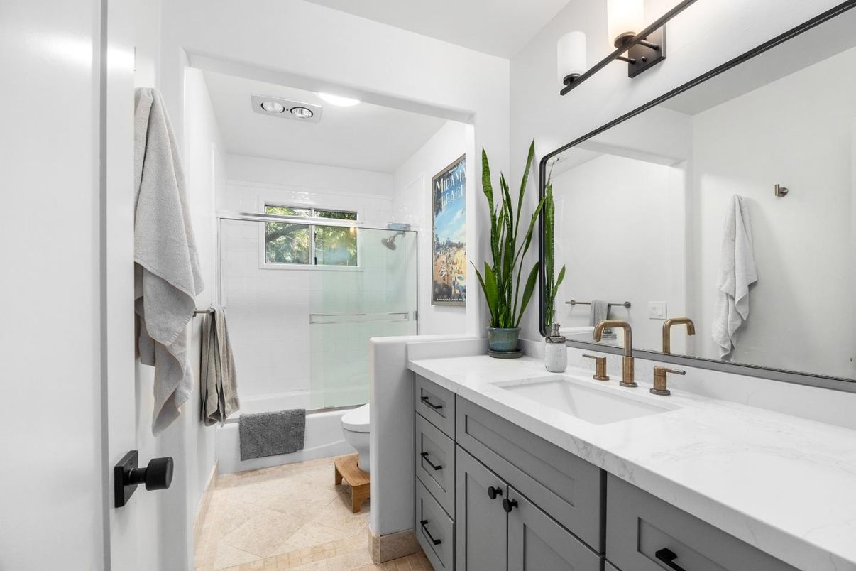 Bathroom, Glass Shower, Interior