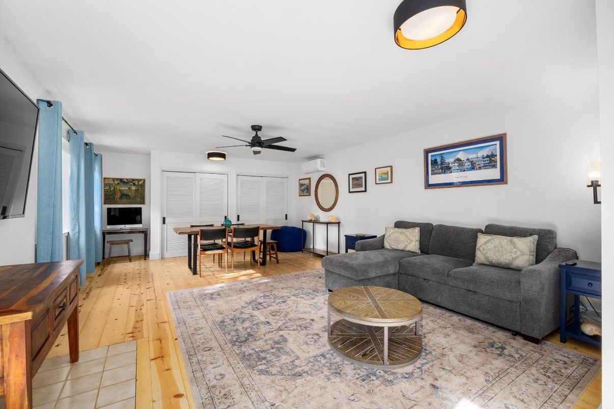 Dining room, Interior, Living room, Wood Texture Flooring