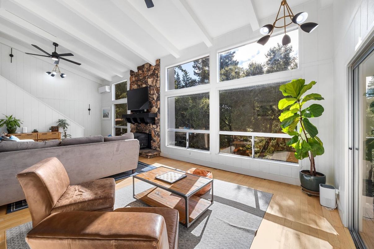 Fireplace, Interior, Living room, Pendant Lights, Stone Walls, Wood Texture Flooring