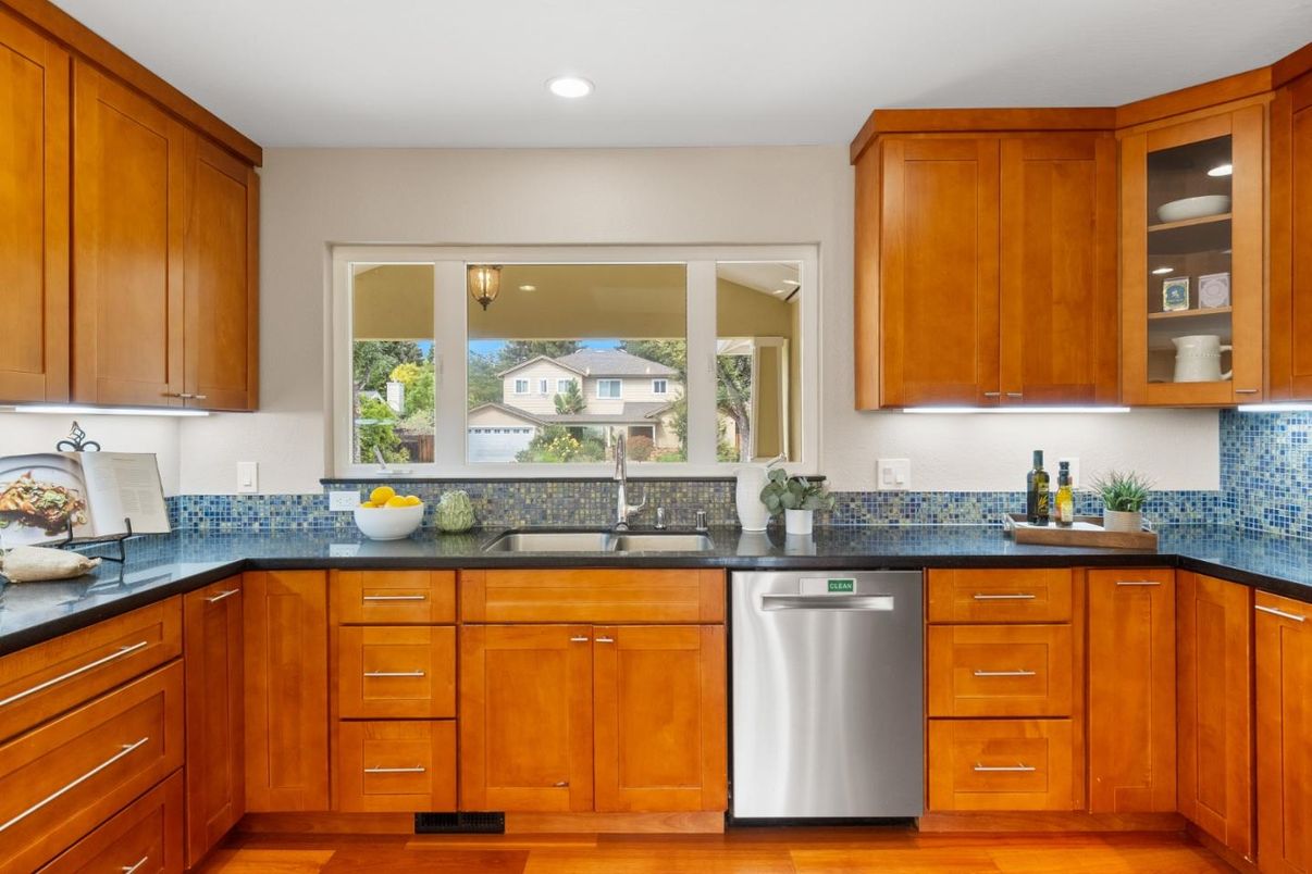 Interior, Kitchen, Recessed Lighting, Wood Texture Flooring