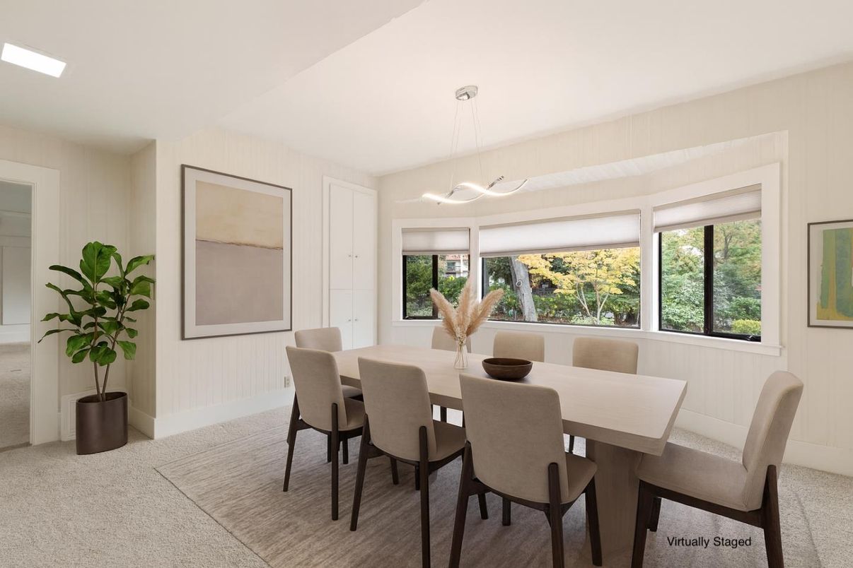 Dining room, Interior, Pendant Lights
