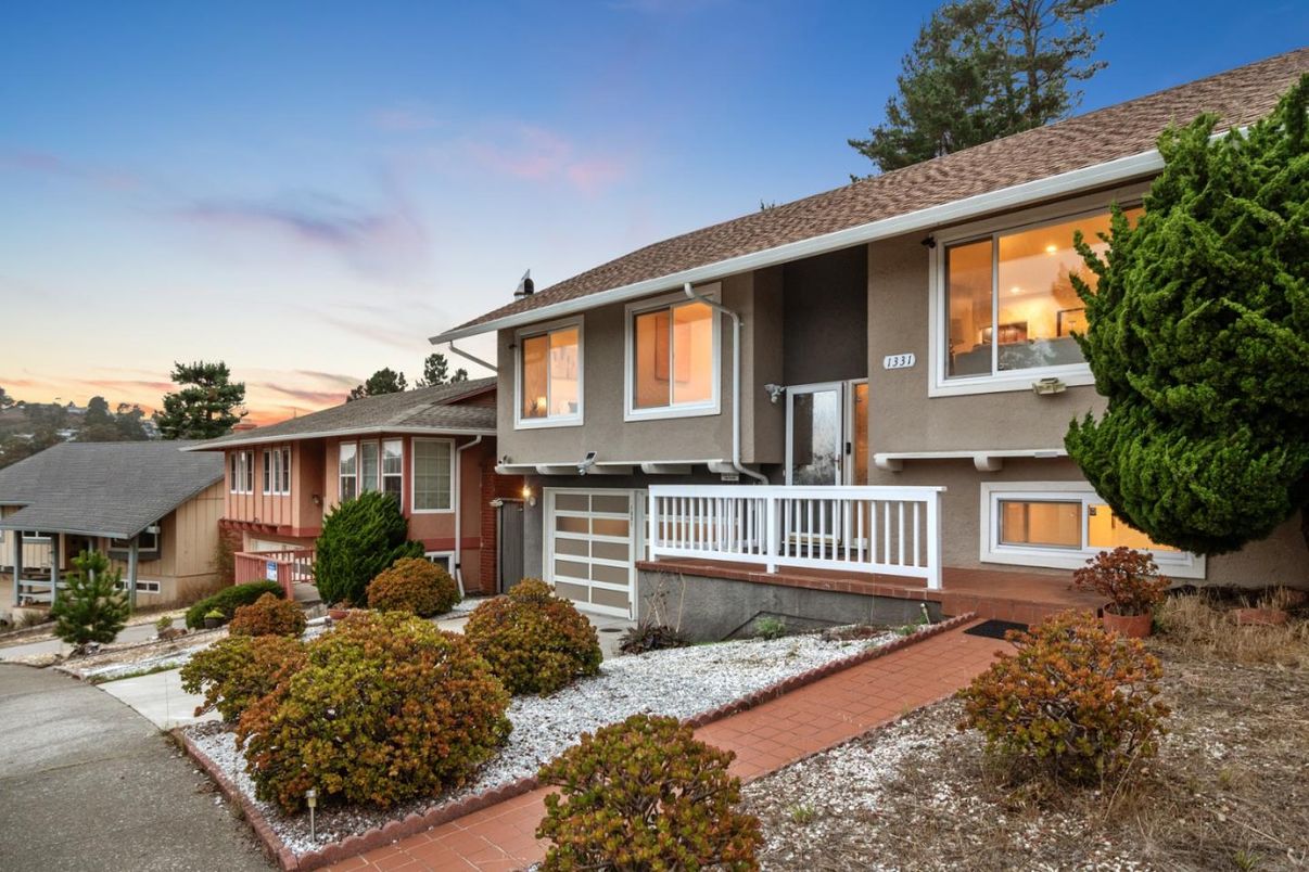 Attached, Exterior, Facade, Raised Ranch