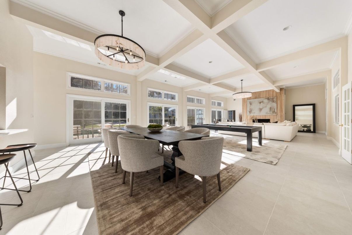 Chandelier, Dining room, Fireplace, Interior, Living room, Pendant Lights, Recessed Lighting