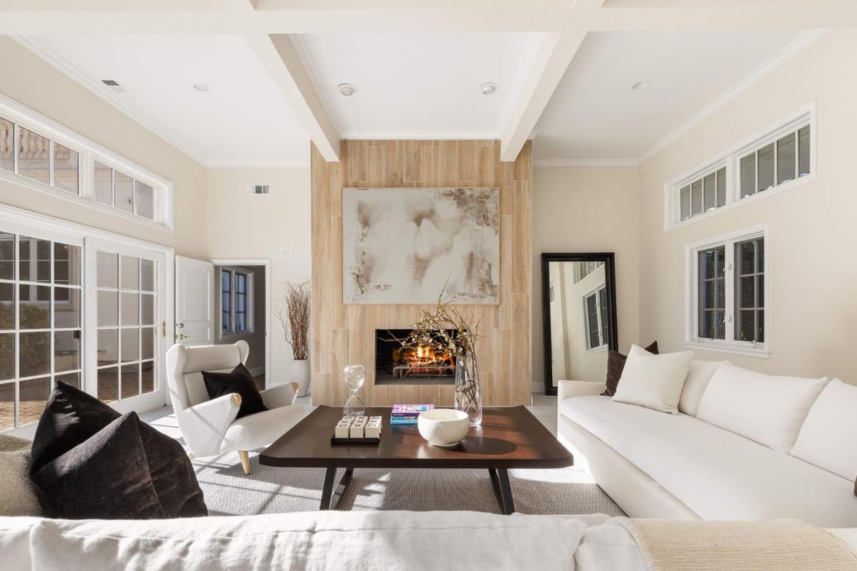 Fireplace, Interior, Living room, Recessed Lighting