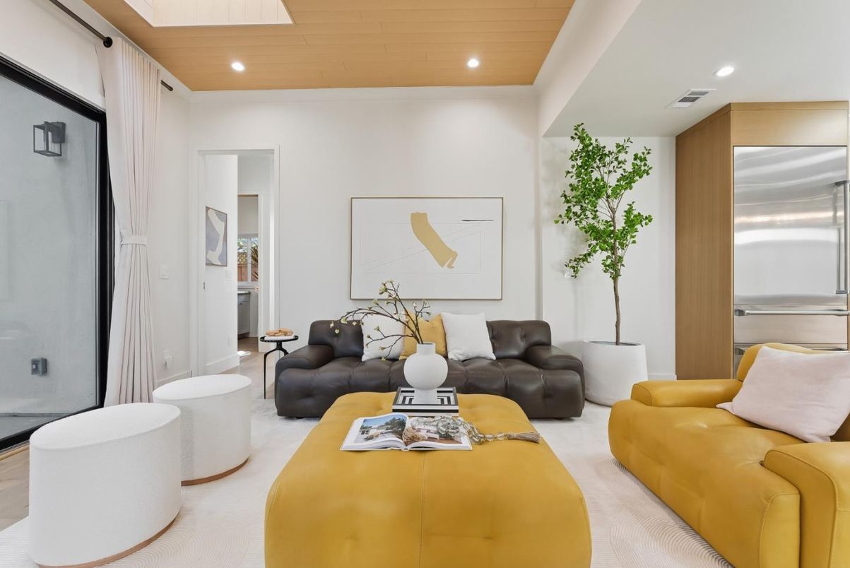 Interior, Living room, Recessed Lighting, Wooden Ceilings