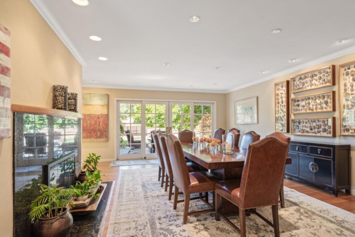 Dining room, Interior, Recessed Lighting, Wood Texture Flooring