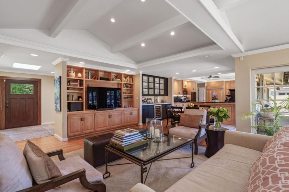 Interior, Kitchen, Living room, Recessed Lighting, Wood Texture Flooring