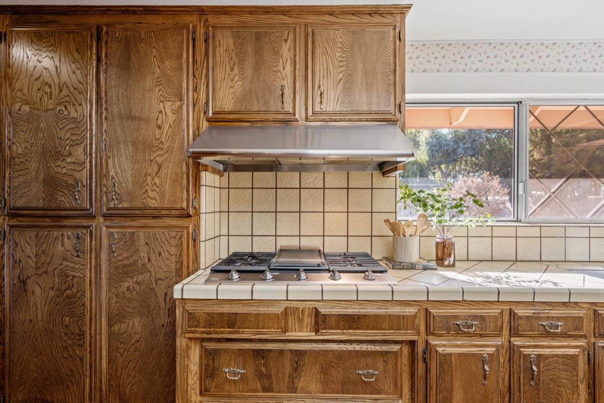 Interior, Kitchen, Tile Countertops