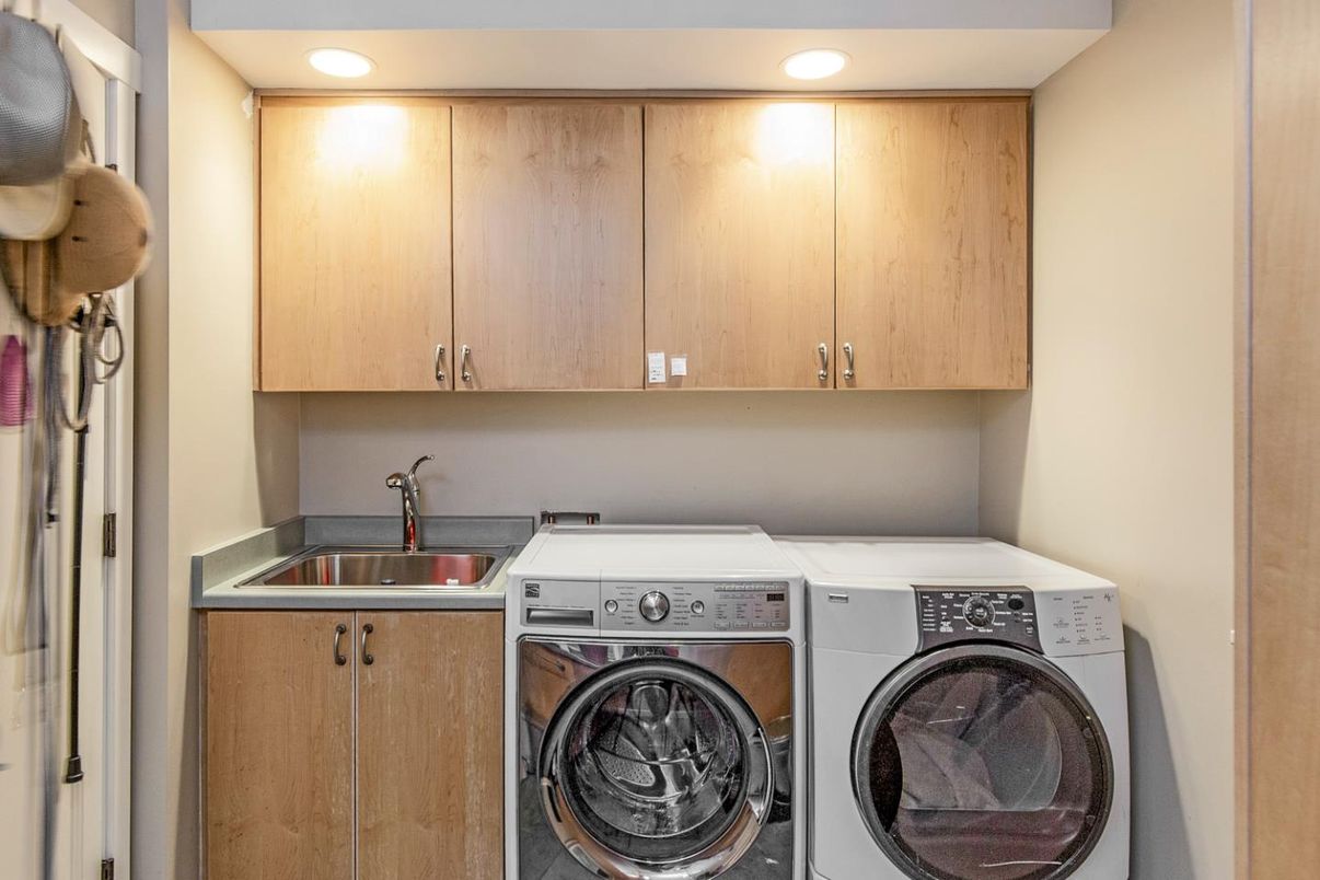 Interior, Recessed Lighting, Washer