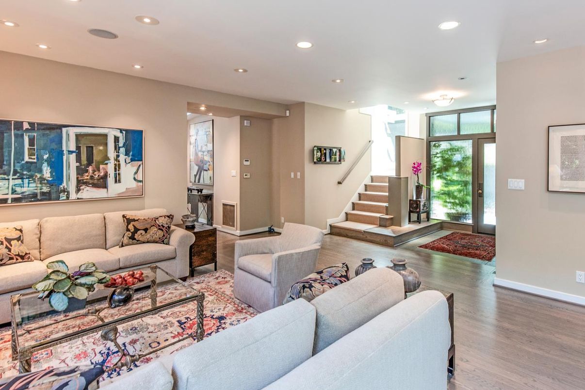 Interior, Living room, Recessed Lighting, Wood Texture Flooring