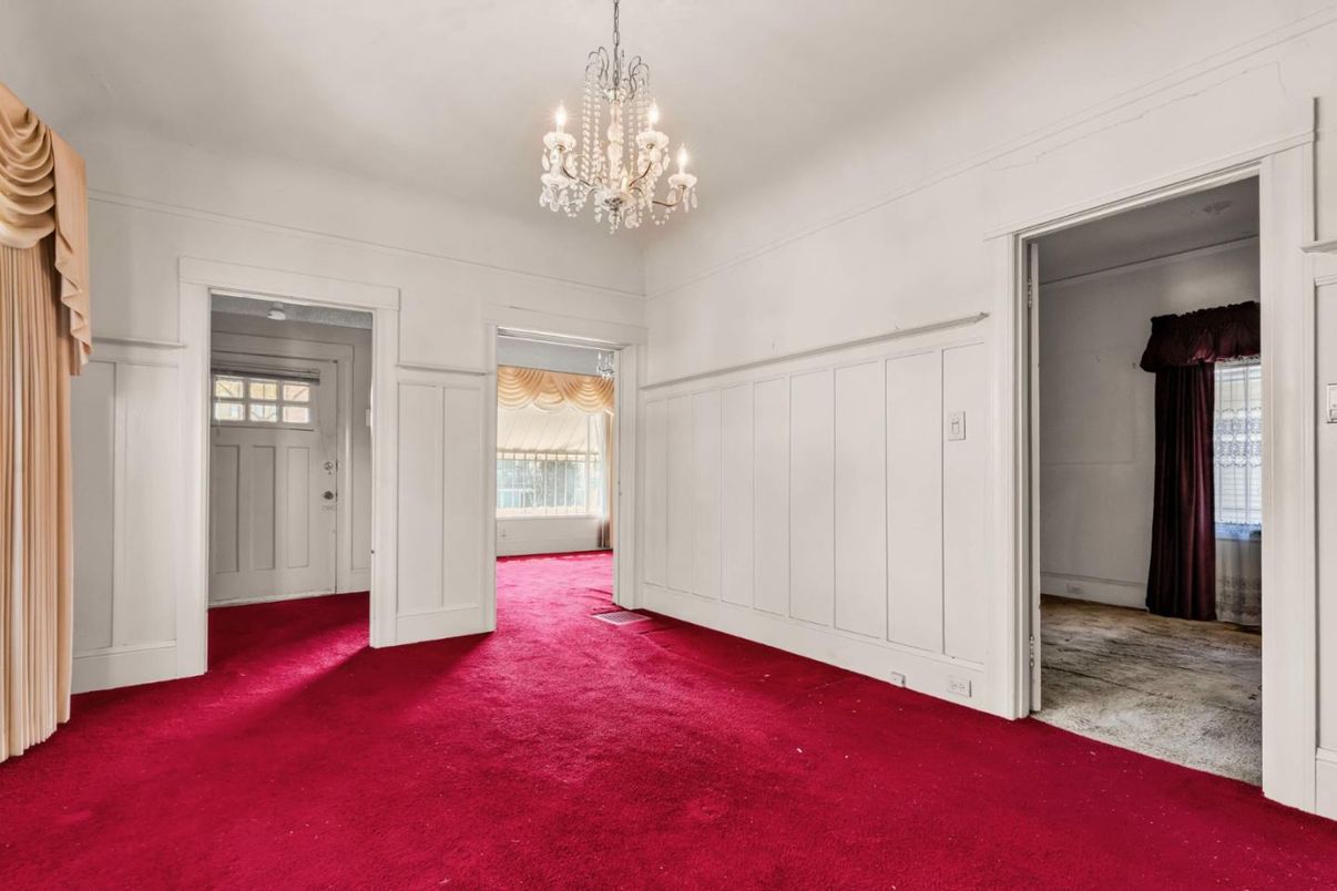 Chandelier, Empty room, Interior