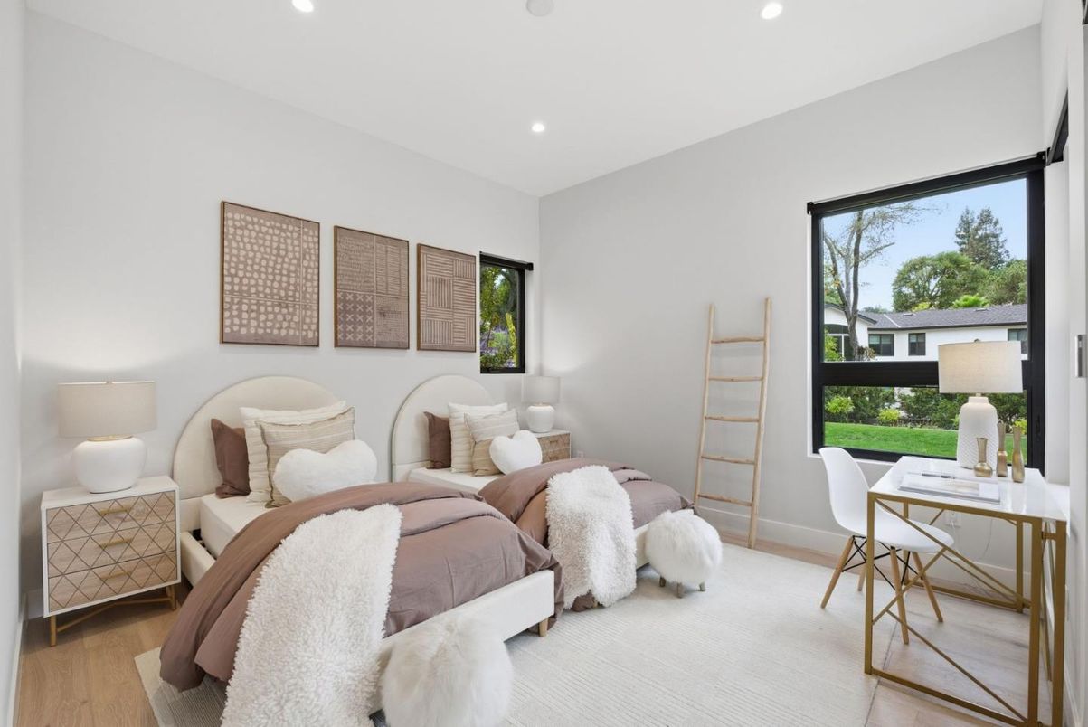 Bedroom, Home Office, Interior, Recessed Lighting, Wood Texture Flooring