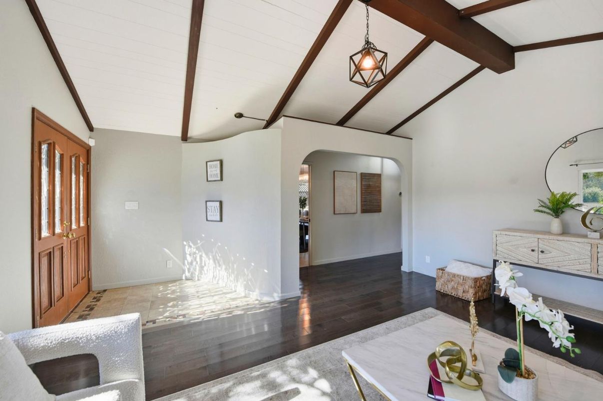 Interior, Pendant Lights, Wooden Beams, Wood Texture Flooring