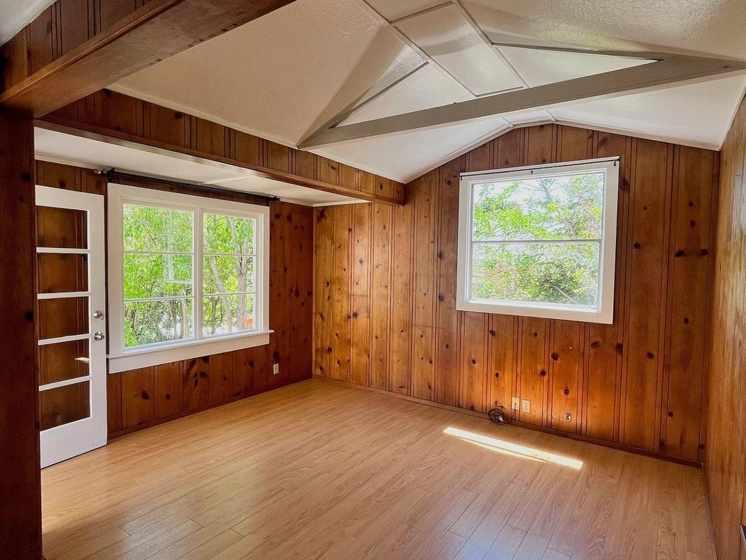 Empty room, Interior, Wood Texture Flooring, Wooden Walls