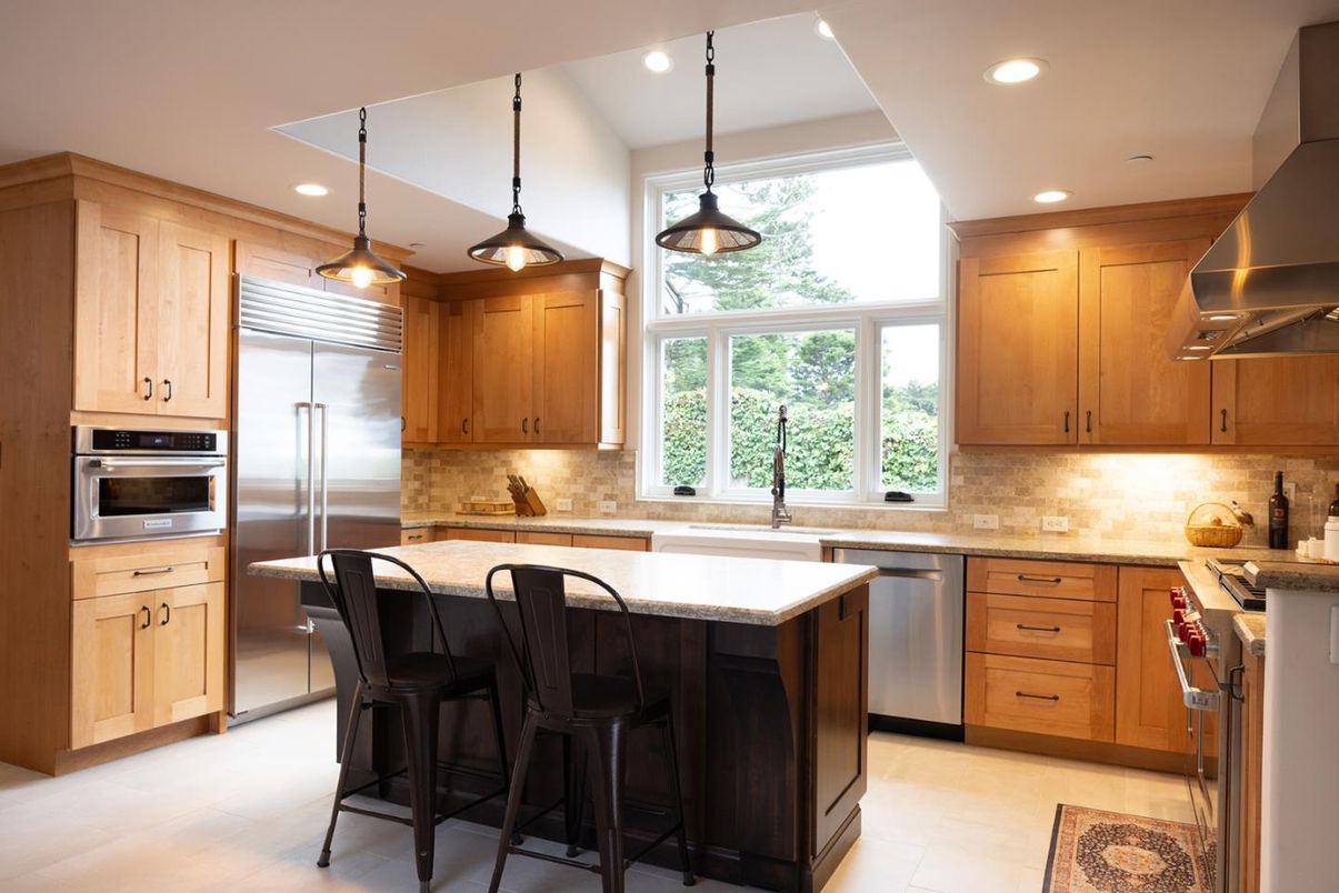 Interior, Kitchen, Pendant Lights, Recessed Lighting, Stainless Steel Appliances