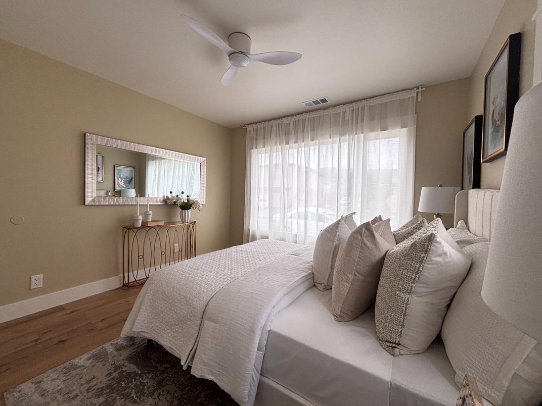 Bedroom, Interior, Wood Texture Flooring