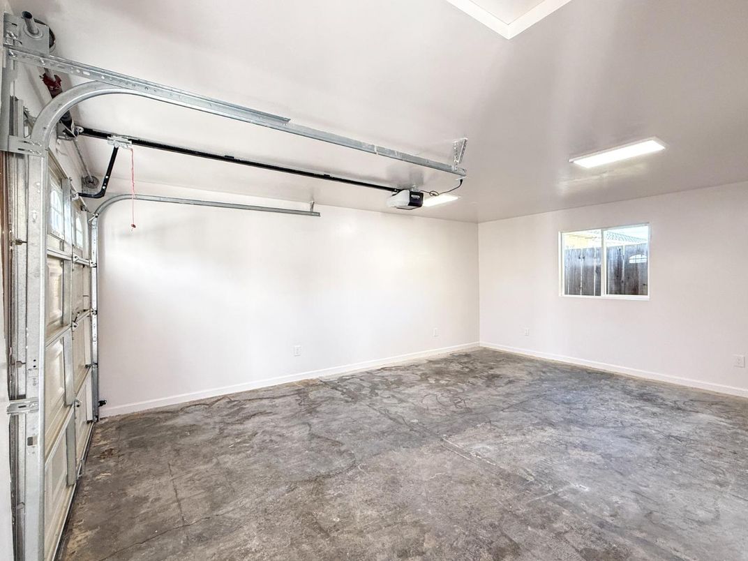 Garage, Interior, Recessed Lighting