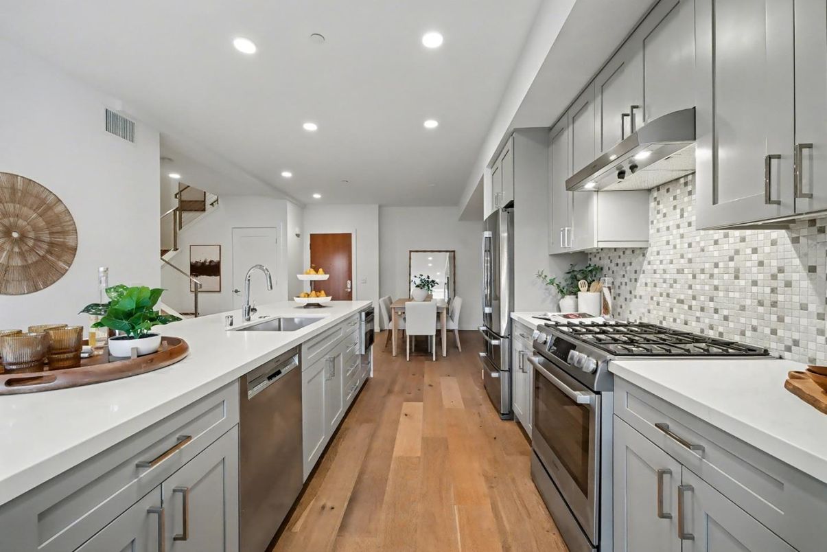 Dining room, Interior, Kitchen, Recessed Lighting, Stainless Steel Appliances, Wood Texture Flooring