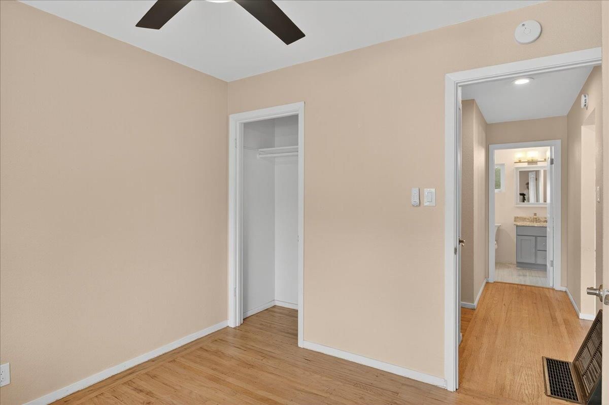 Bathroom, Interior, Recessed Lighting, Wood Texture Flooring