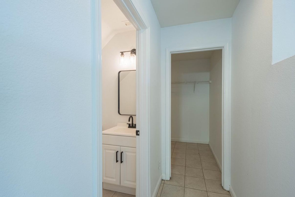 Bathroom, Interior, Walk-in Closets