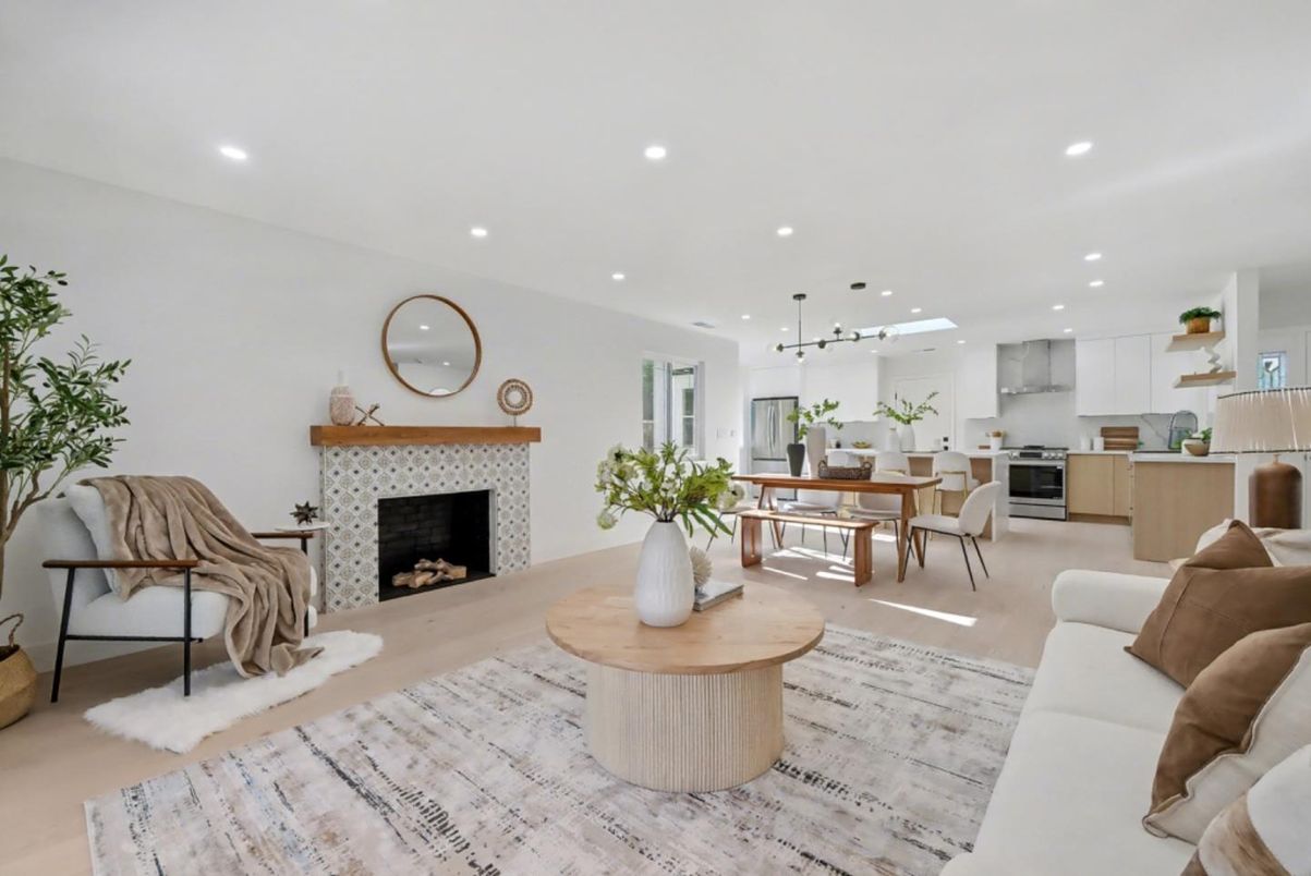 Dining room, Fireplace, Interior, Kitchen, Living room, Pendant Lights, Recessed Lighting, Stainless Steel Appliances