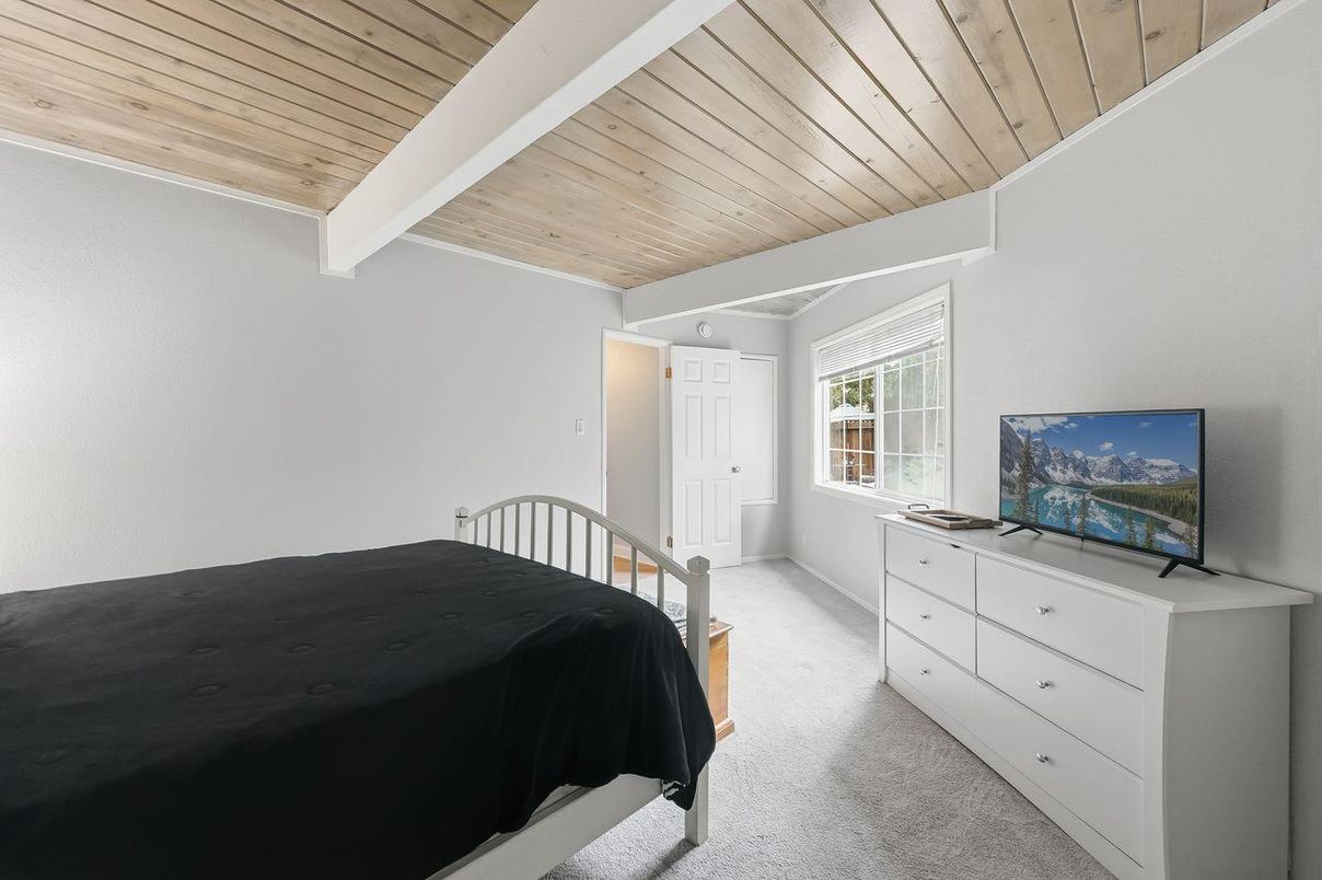 Bedroom, Interior, Wooden Ceilings