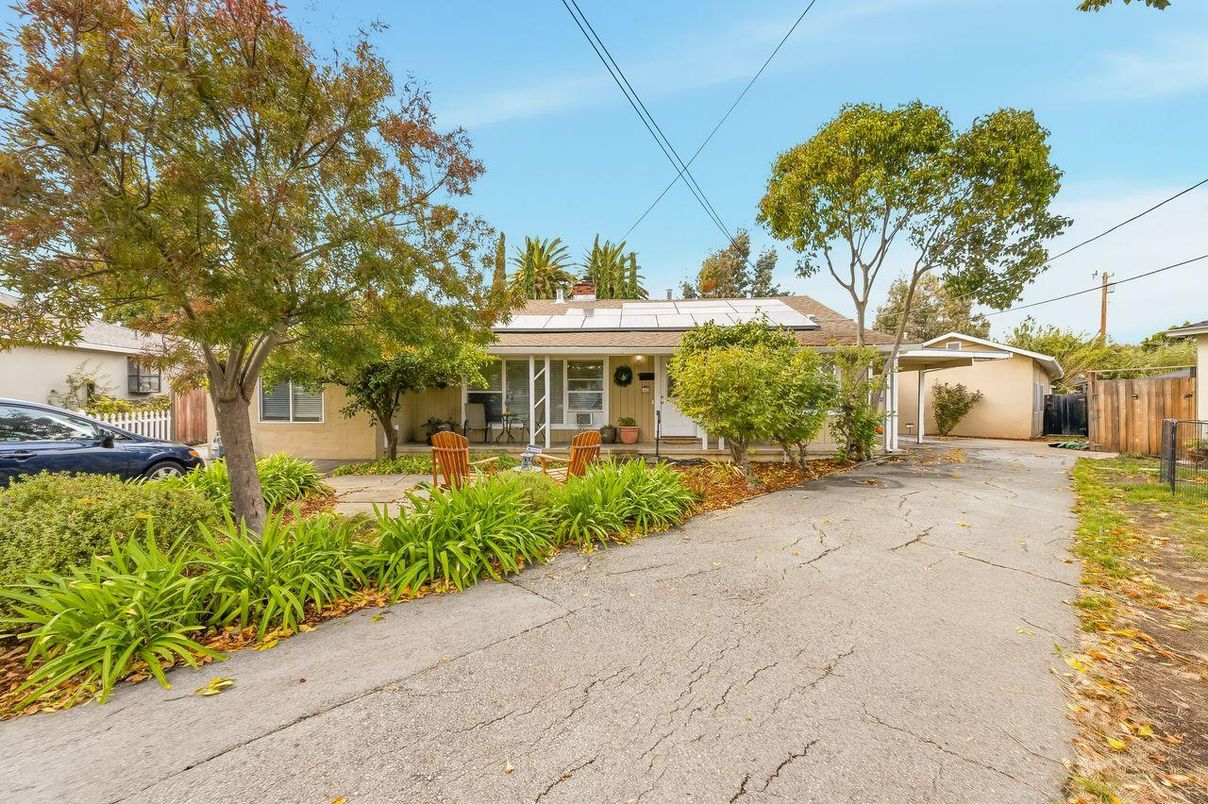 Exterior, Solar Panels