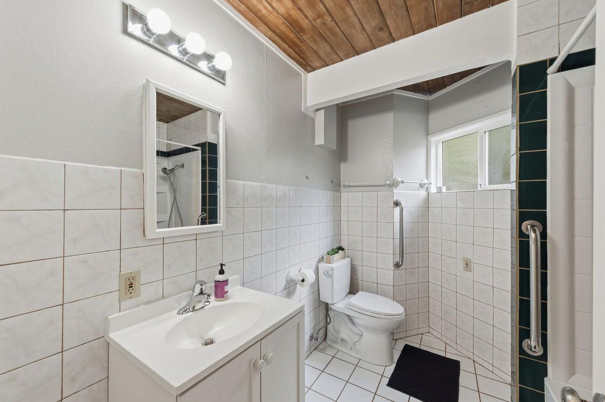 Bathroom, Interior, Wooden Ceilings