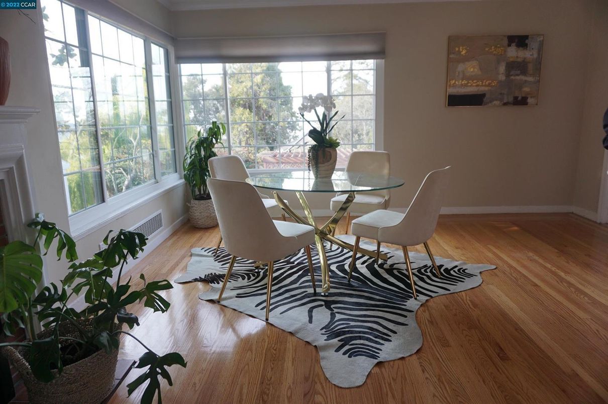 Dining room, Interior, Wood Texture Flooring
