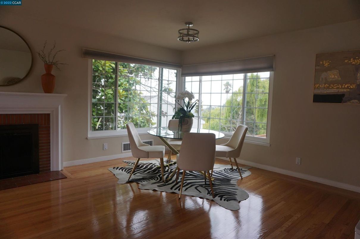 Dining room, Fireplace, Interior, Wood Texture Flooring
