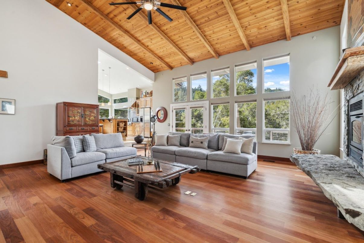 Interior, Living room, Recessed Lighting, Wooden Beams, Wooden Ceilings, Wood Texture Flooring