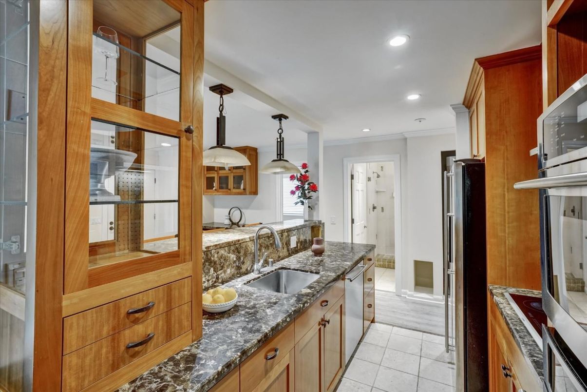 Interior, Kitchen, Pendant Lights, Recessed Lighting