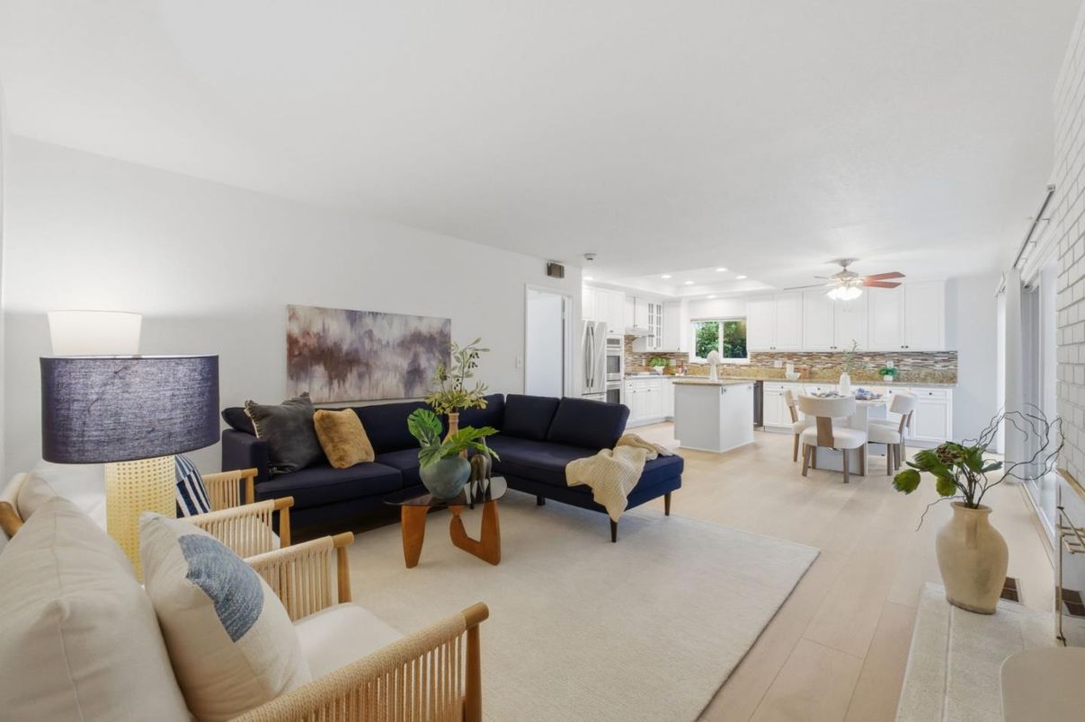 Dining room, Interior, Kitchen, Living room, Recessed Lighting, Wood Texture Flooring